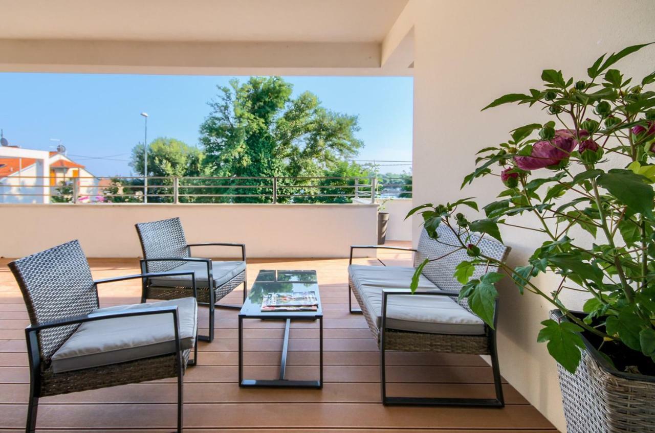 Rooms K&T Sea Side Luxury Pula Buitenkant foto